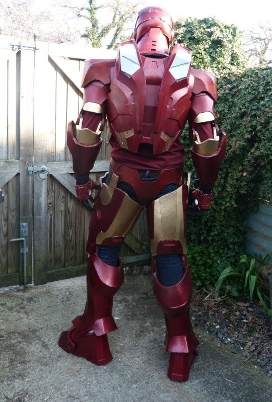  Hiburan Koleksi kostum superhero Iron Man buatan 