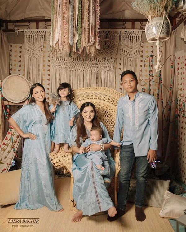 Edisi Raya! Inspirasi Fesyen Kaftan Sedondon Ibu-Anak Ala 